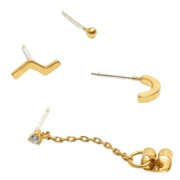 Madewell Jewelry - Madewell Zigzag Set of Unique 4 Gold-Plated Brass Cubic Zirconia Earrings NWT